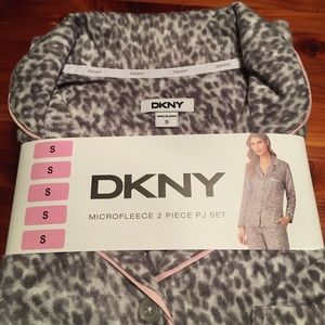DKNY Women’s PJ set